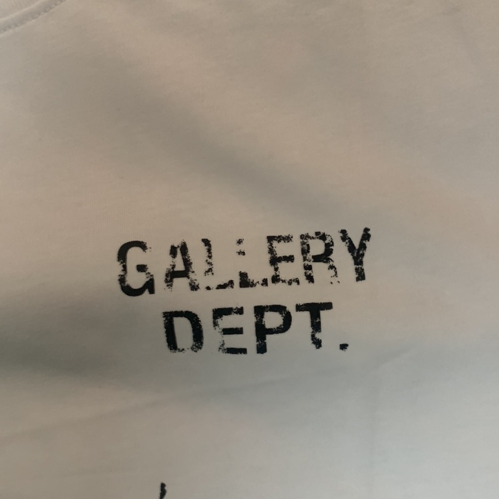 Gallery Dept. Signature Crewneck | Luxe Cotton | Minimalist Logo - Picture 5 of 6